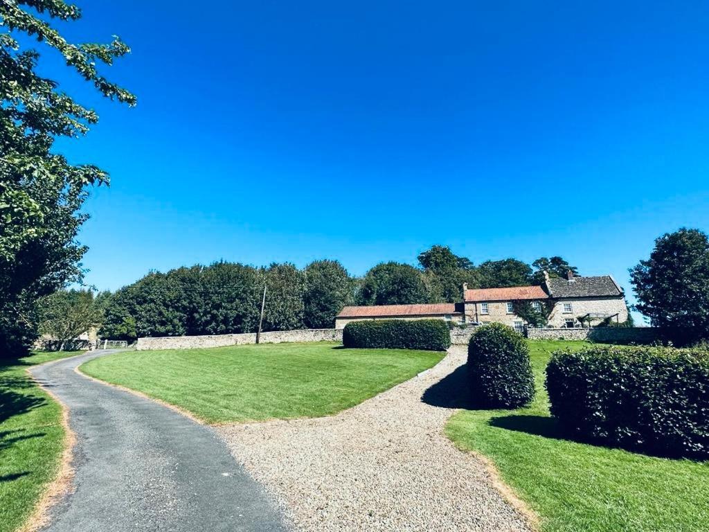 סקארבורו Old Orchard Cottage, Wykeham מראה חיצוני תמונה